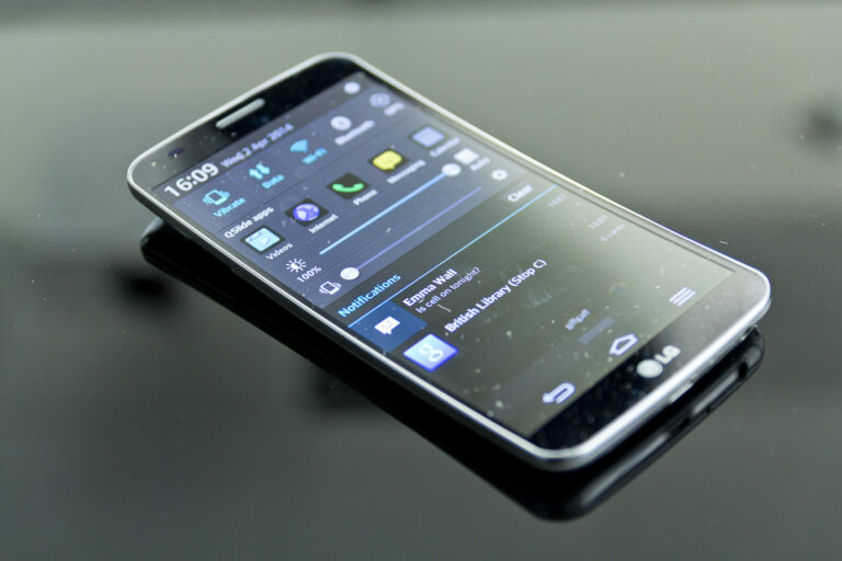 LG G Flex 3: prime indiscrezioni, smartphone con Snapdragon 820?