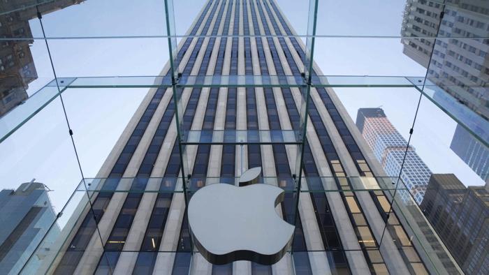 Apple punta forte sulle auto elettriche, ecco come