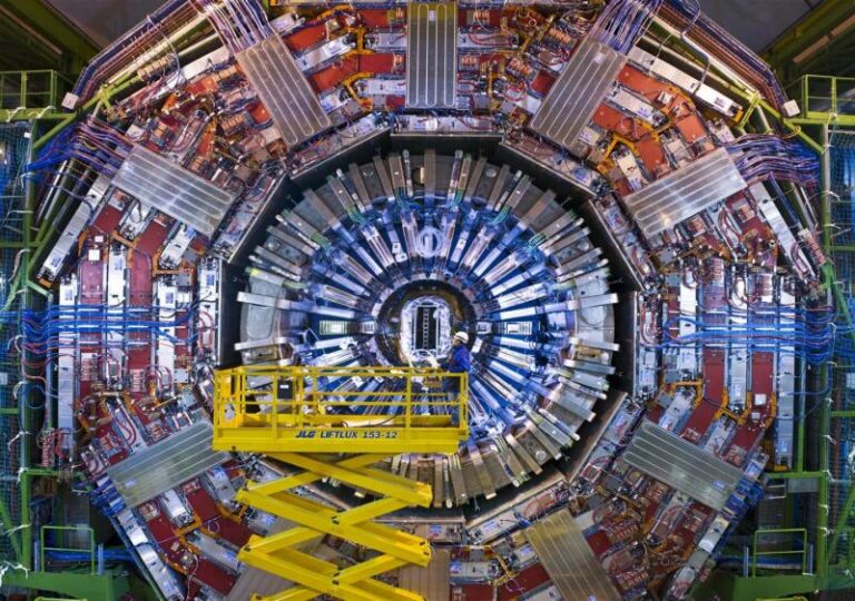 Nuova scoperta al Cern: ecco come possono essere visti i pentaquark