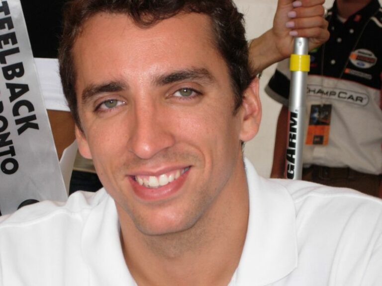 Cronaca, è morto Justin Wilson: fatale incidente nella IndyCar