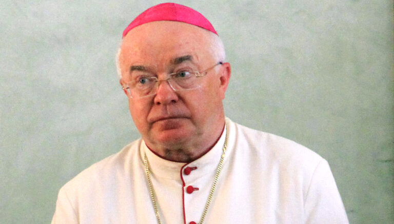 Jozef Wesolowski: morto ex arcivescovo accusato di pedofilia