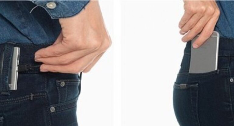Moda hi-tech, arrivano i jeans che ricaricano la batteria dello smartphone