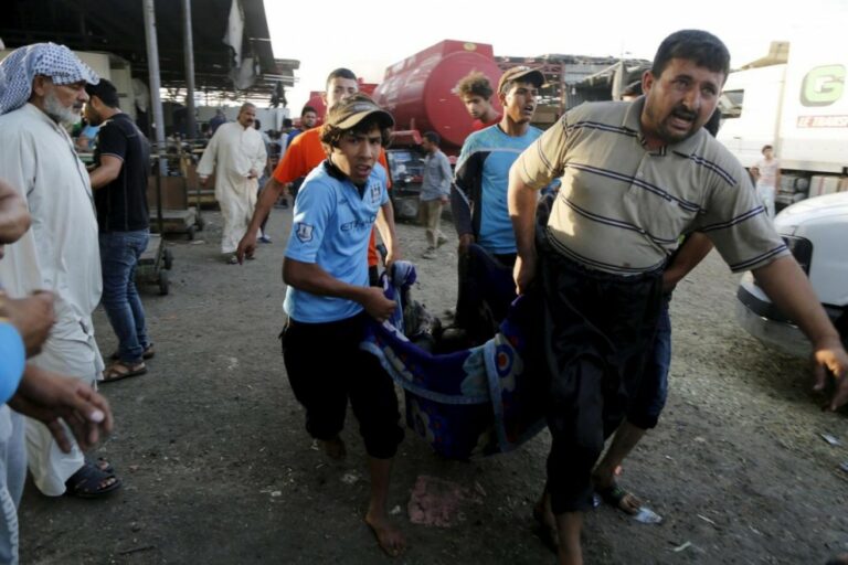 Baghdad esplode camion: 76 morti
