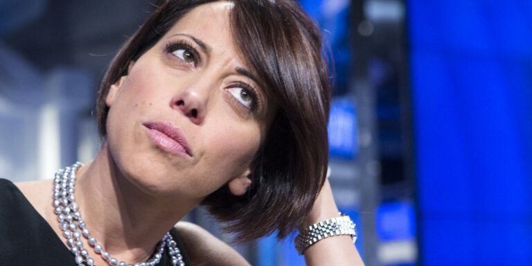 Nunzia De Girolamo torna in Forza Italia, in 100 pronti a seguirla