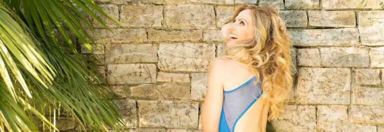 Lorella Cuccarini e suo marito erano in crisi: “Abbiamo salvato il nostro matrimonio grazie ai figli”