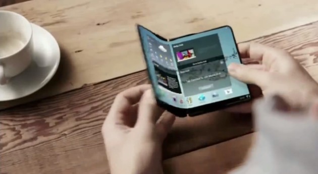 Smartphone pieghevole Samsung nel 2016