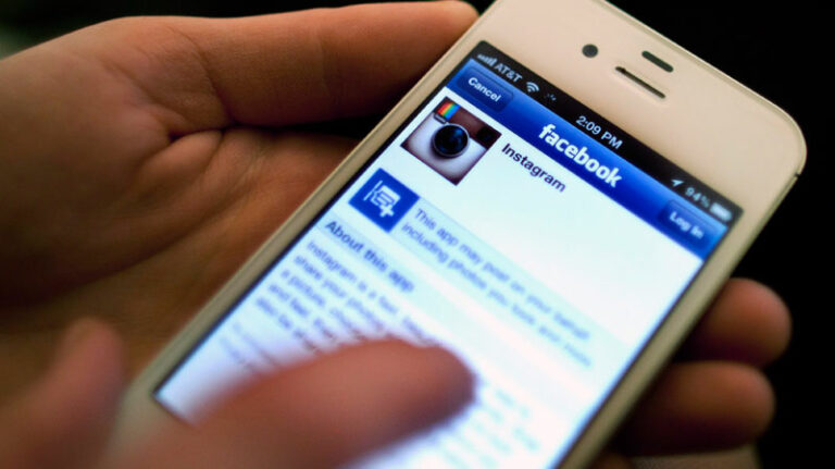 Facebook: il galateo per gli adulti