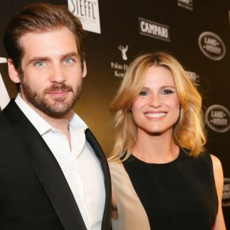 Michelle Hunziker incinta per la quarta volta