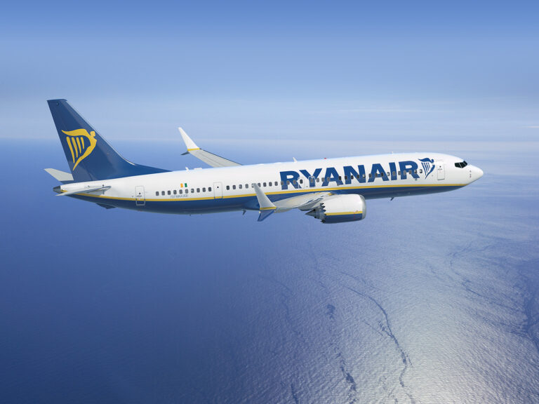 Offerta Ryanair: si viaggia in Europa a 10 euro fino al prossimo 2 novembre, ecco come prenotare