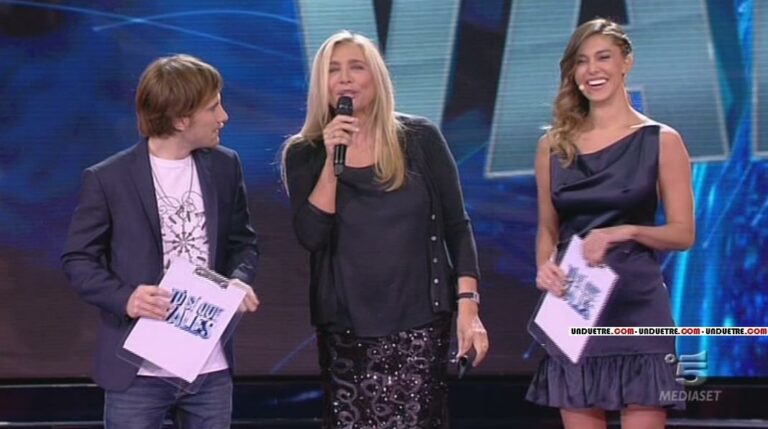 Ascolti tv Rai e Mediaset, 10 Ottobre 2015, info auditel: primo posto per Tu si que vales