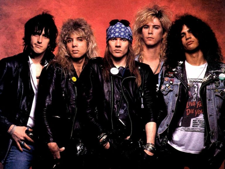 Reunion Guns n’Roses senza Izzy Stradin e Steven Adler? Info date e tour