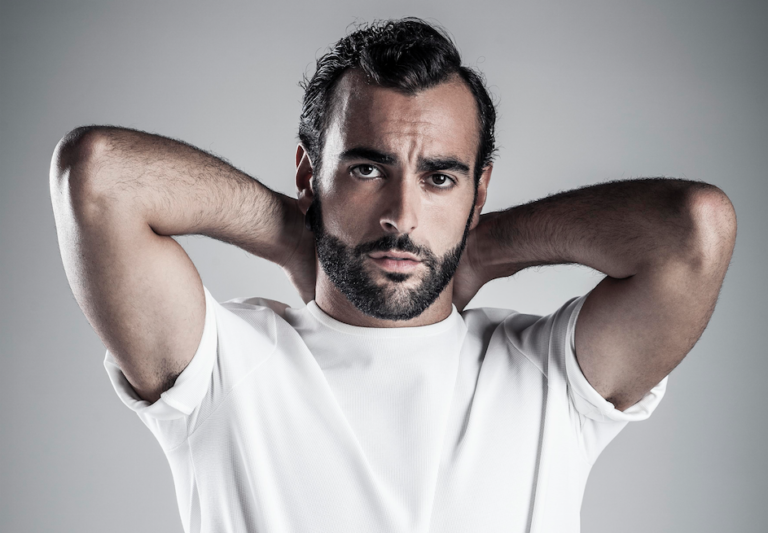 Mengoni, disponibile in pre-order il nuovo album “Le cose che non ho”. Info prezzi, sconti e promozioni