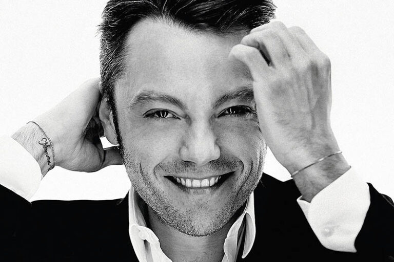 Tiziano Ferro: Lo Stadio Tour Edition 2015 la canzone Angelo Mio, testo