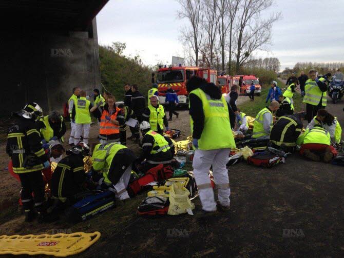 Treno TGV deragliato in Francia: incidente avvenuto a Eckwersheim, 5 morti