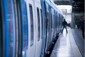 Rallentamenti treni sulla linea Roma – Pisa, uomo investito: ritardi nella circolazione