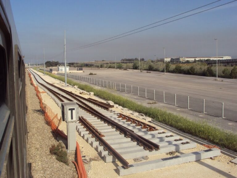 Treni tornano regolari sulla ferrovia Jonica, ripristinati binari in Calabria: comunicato Trenitalia