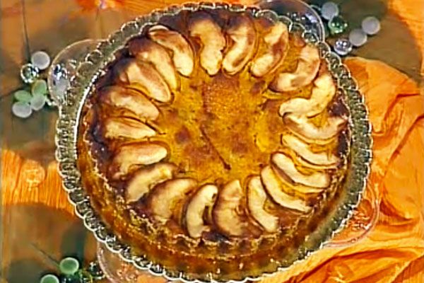 Ricette di Anna Moroni per la tua Domenica: torta di mele e zucca, info ingredienti