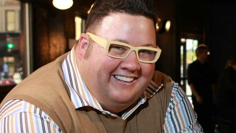 Masterchef Usa 2016, lascia lo chef Graham elliot: nuovo giudice Cristina tosi