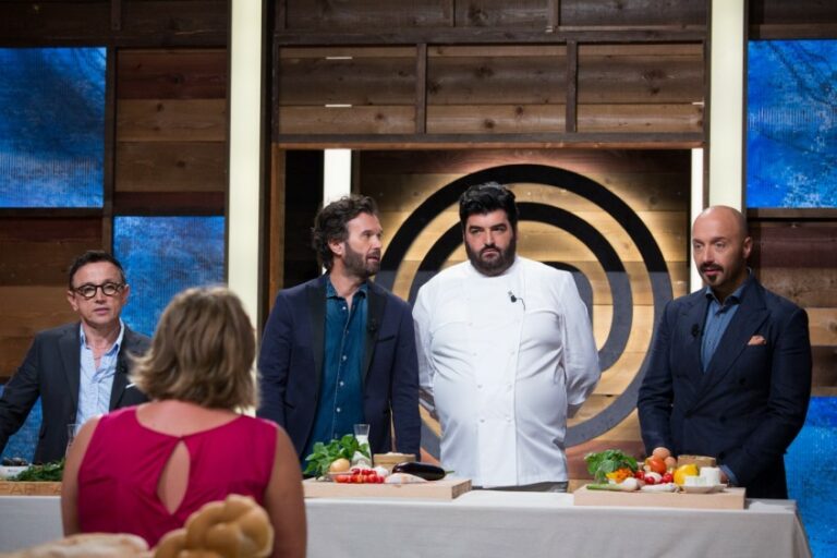Masterchef Italia 5: Quali sono le novità? Antonino Cannavacciuolo , Giuria, data inizio e repliche