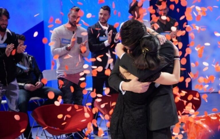 Gossip Uomini e donne trono classico 2016: Amedeo Barbato e Sophia Galazzo si sono lasciati, la prova sui social
