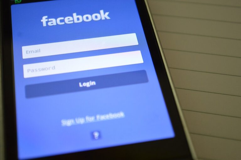 Facebook: ecco i 6 diversi “mi piace”, uno per ogni umore