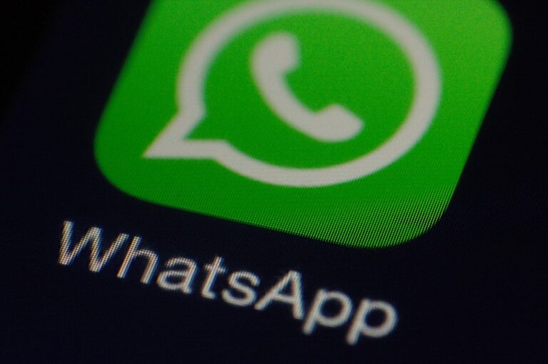 WhatsApp: da fine 2016 via da alcuni smartphone