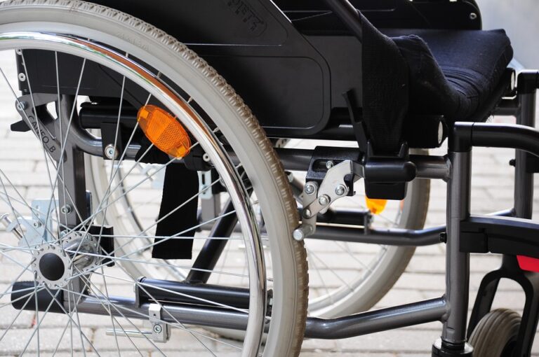 Arrestato educatore per abusi sessuali su un bambino disabile