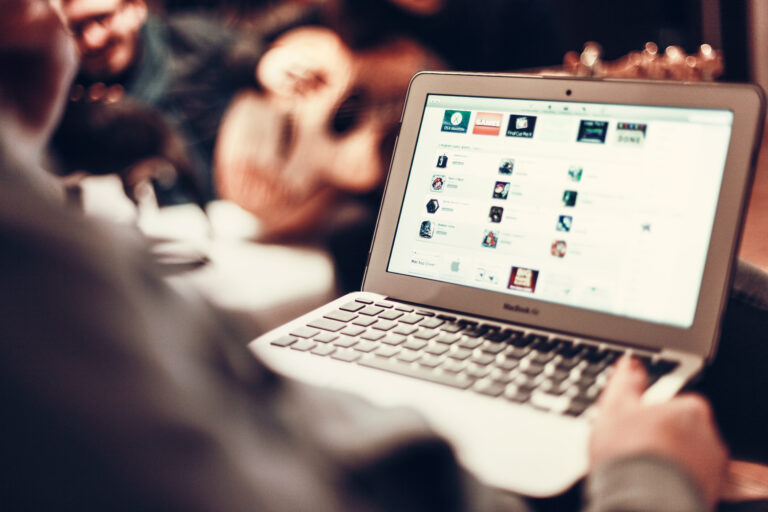 Gennaio da record, utenze online sui 28,7 milioni