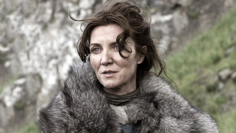 George R.R. Martin si allontana da Game Of Thrones: spoiler sul sesto volume della saga