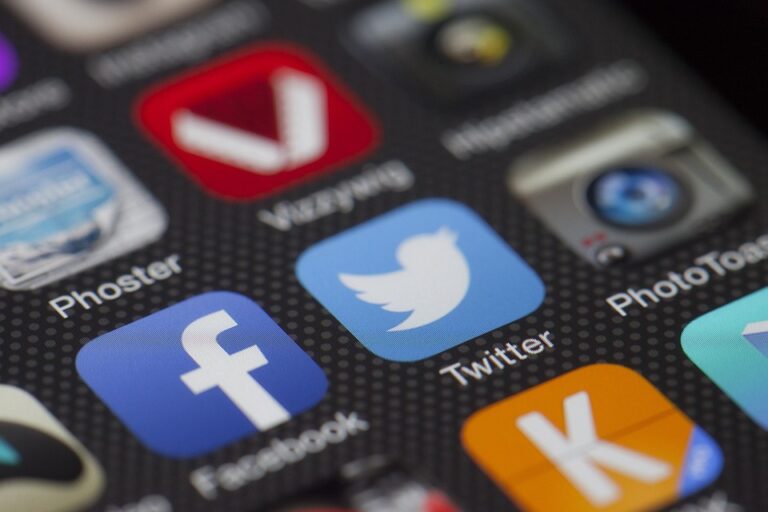 Dorsey: Twitter resta a 140 caratteri