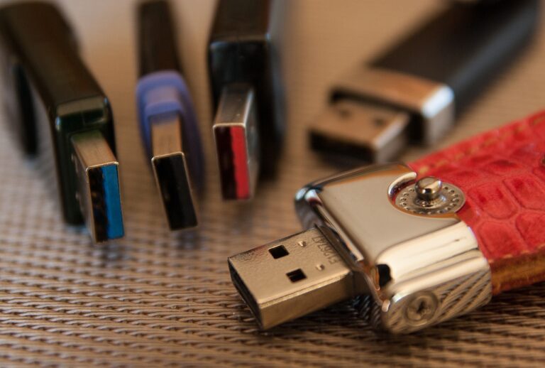 USB Thief: ruba informazioni senza lasciare traccia