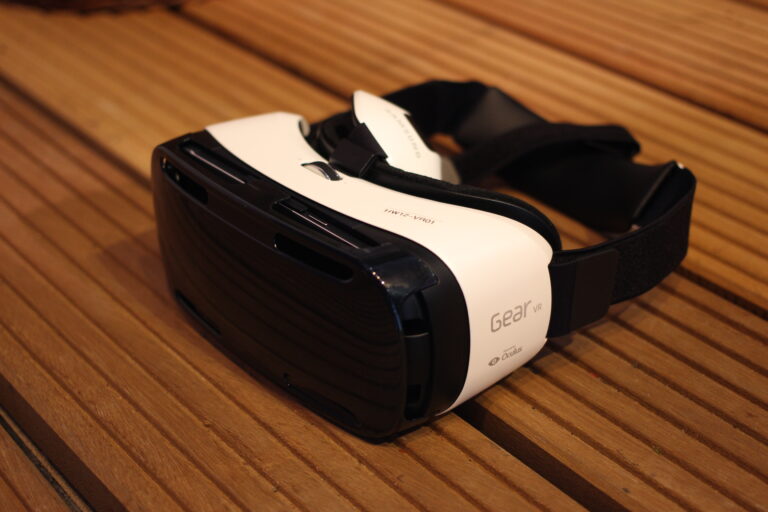 Samsung si fa ancora più spazio nel mercato VR
