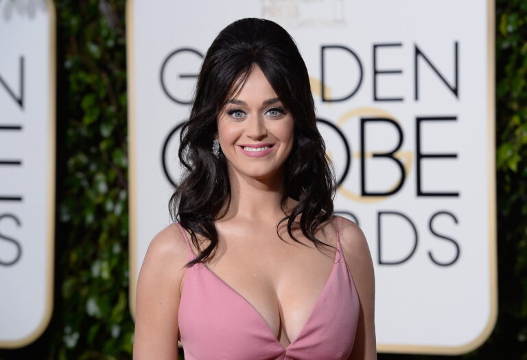 Katy Perry reagisce così all’elezione di Donald Trump “Non ci lasceremo guidare dall’odio!”